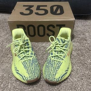 Adidas Yeezy Boost 350 semi frozen yellow size 7.5
